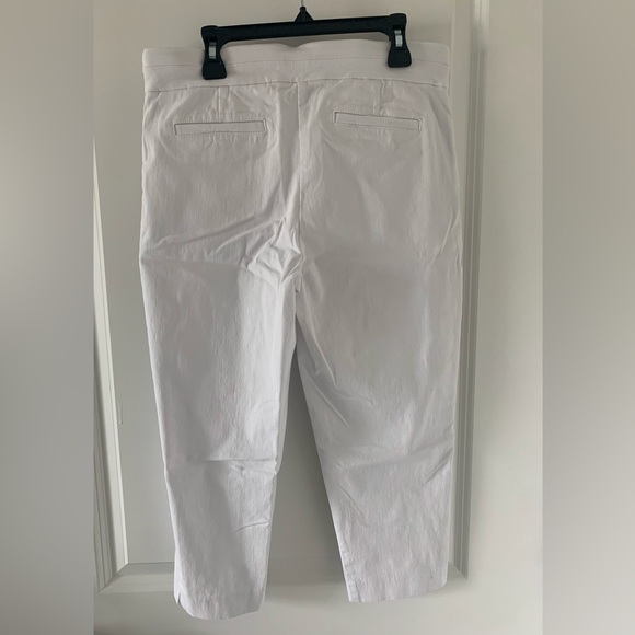 ✨Host Pick✨ Apt. 9 white pull on pants sz 10P - Picture 2 of 5